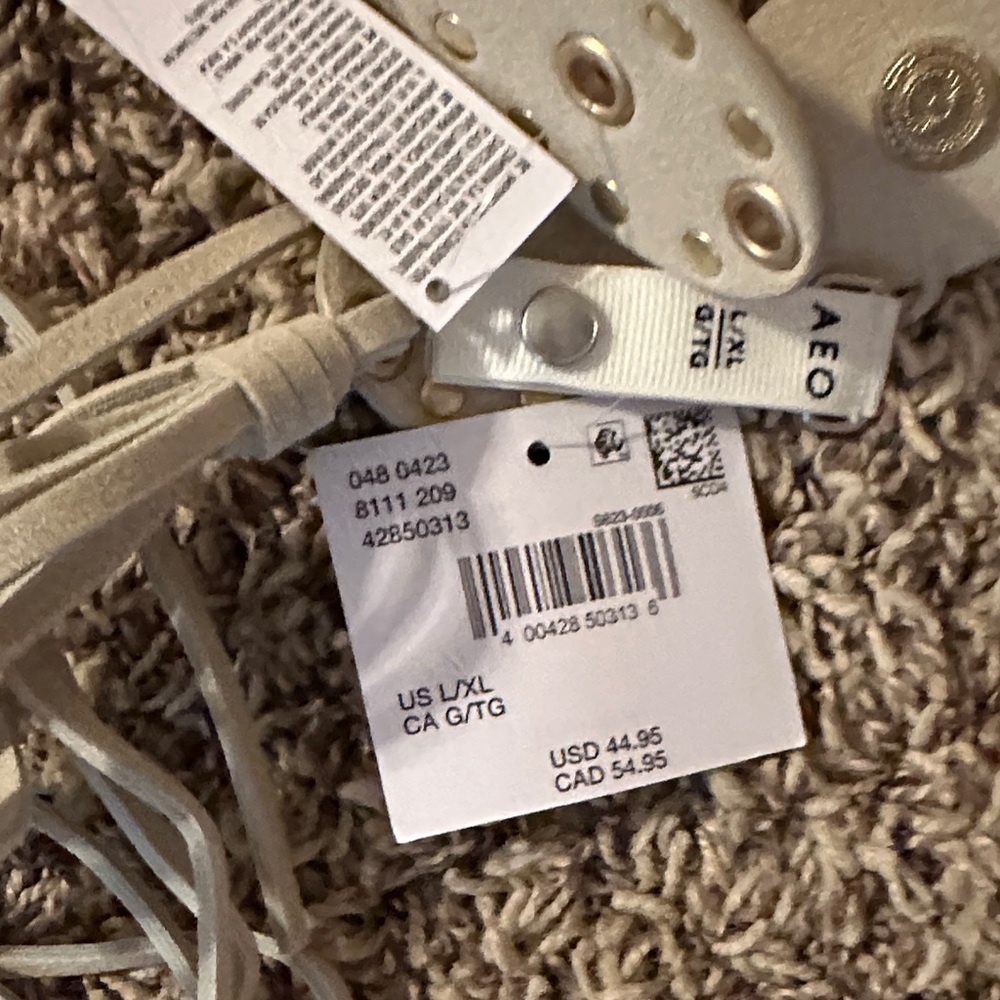 American Eagle Outfitters Cream Belt - Picture 3 of 4